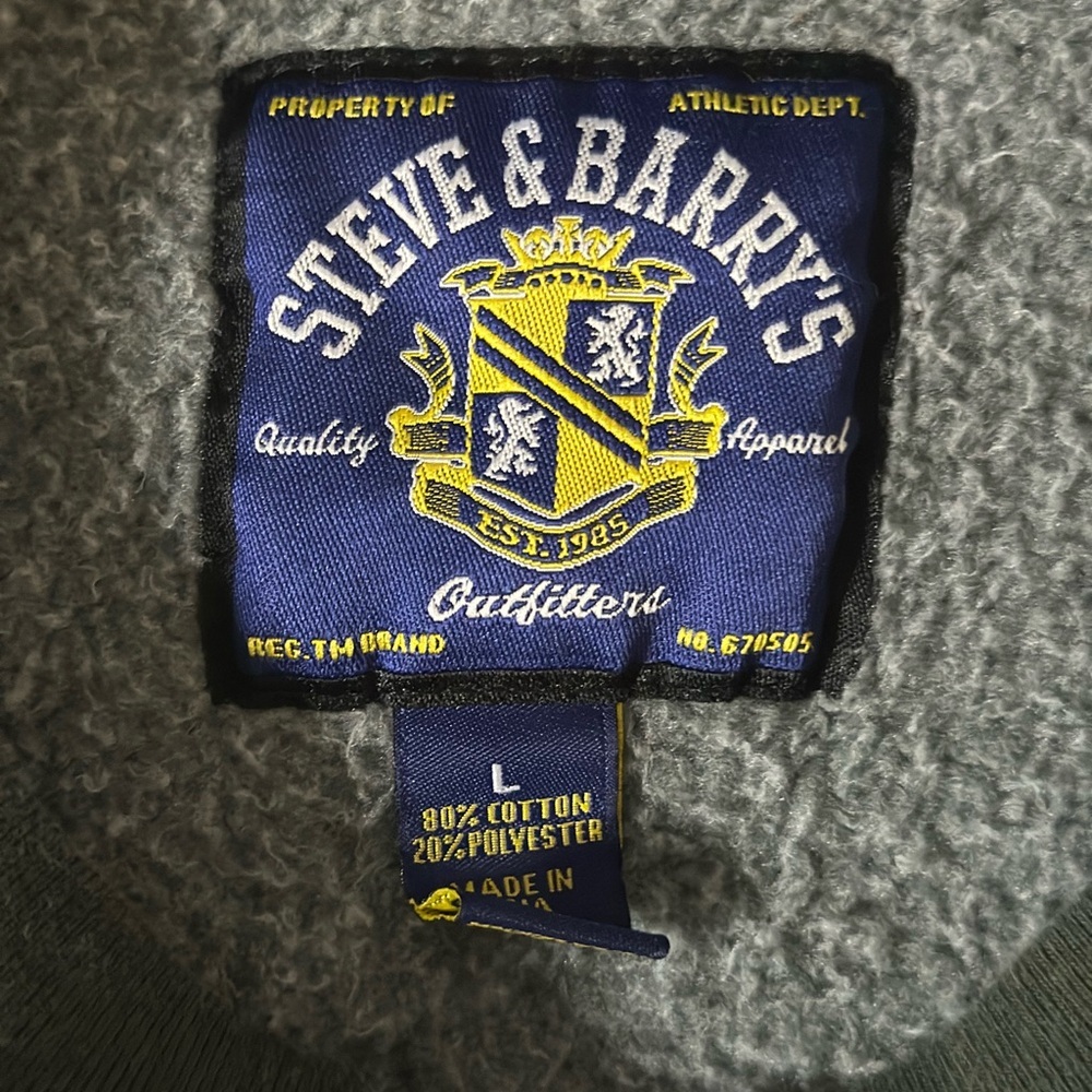 Ohio crewneck sweatshirt with a worn-in look streetwear - Picture 6 of 6